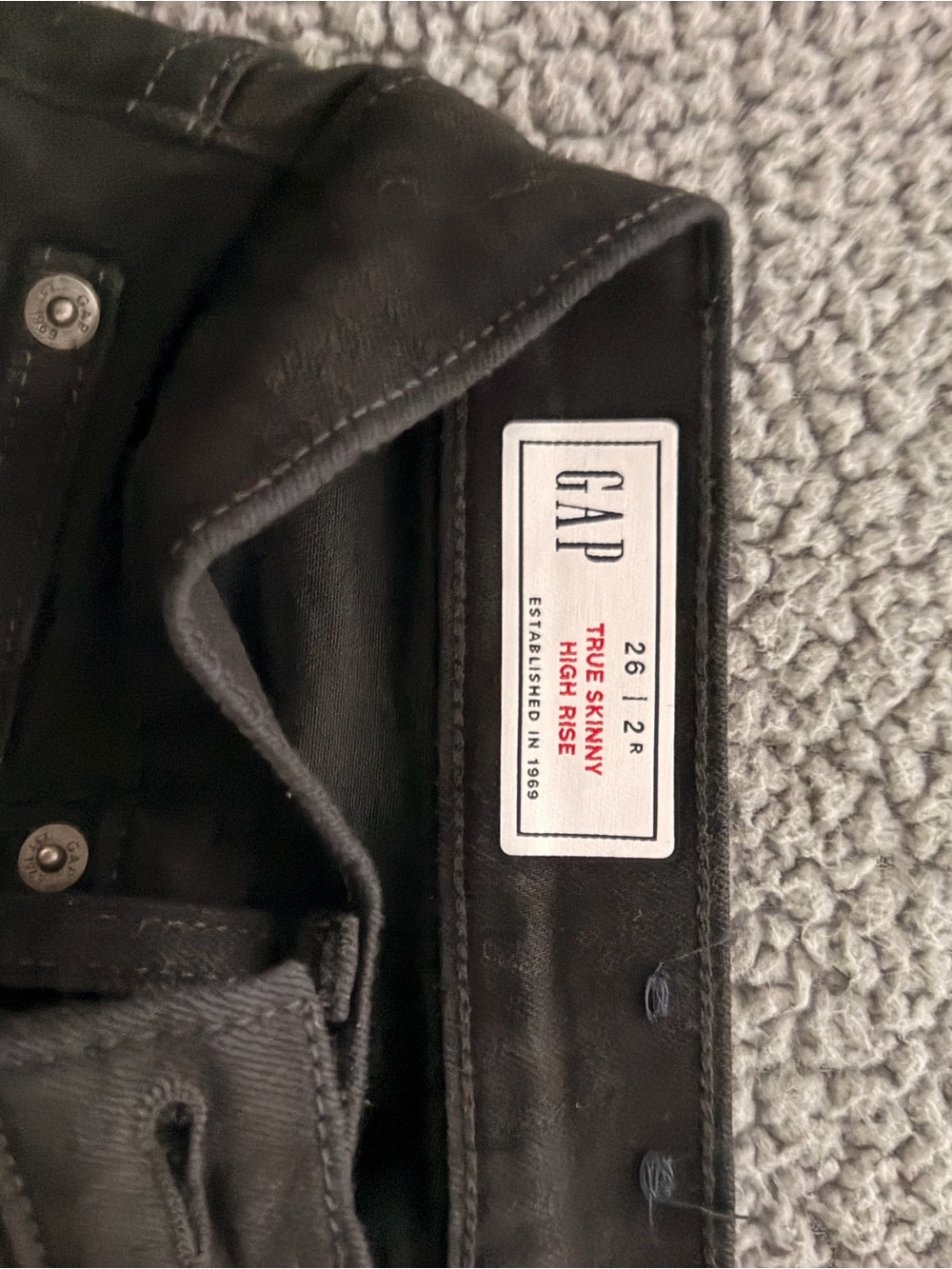 GAP True Skinny High Rise Jeans - Black